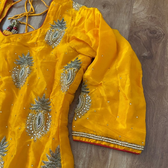 Three Piece Indian Mustard Yellow Folkari Jago Suit - Picture 5 of 11